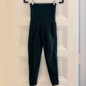 Spacedye Love the Bump Maternity
Pocket Midi Legging - Midnight Green Heather